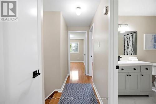 32 - 80 Dundalk Drive, Toronto, ON - Indoor Photo Showing Other Room