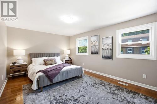32 - 80 Dundalk Drive, Toronto, ON - Indoor Photo Showing Bedroom