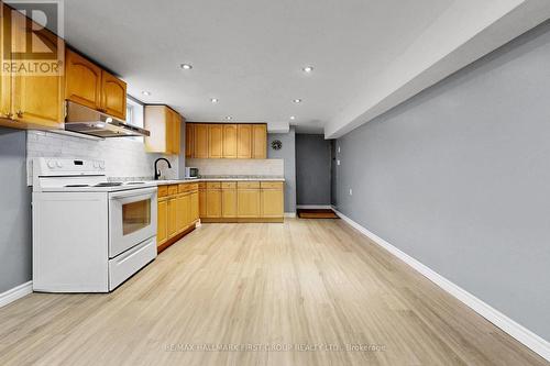 Basement - 33 Robbinstone Drive, Toronto, ON - Indoor Photo Showing Kitchen