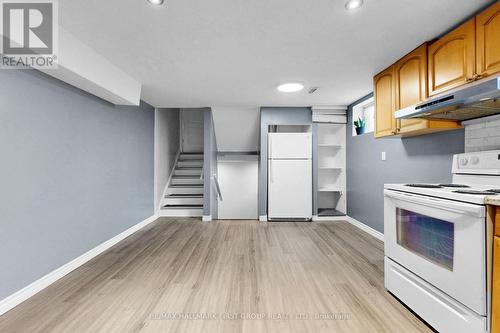 Basement - 33 Robbinstone Drive, Toronto, ON - Indoor Photo Showing Kitchen