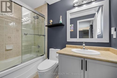 2197 Batters Loop, Innisfil, ON - Indoor Photo Showing Bathroom