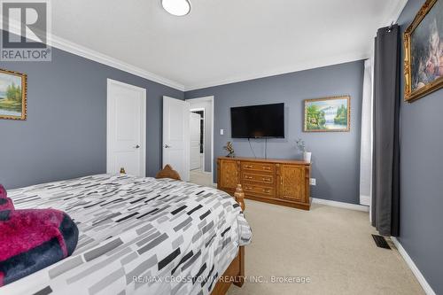 2197 Batters Loop, Innisfil, ON - Indoor Photo Showing Bedroom