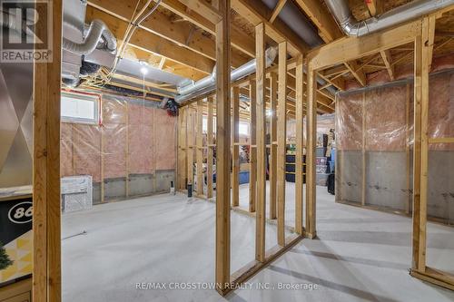 2197 Batters Loop, Innisfil, ON - Indoor Photo Showing Basement