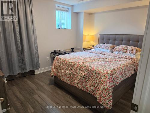 1241 Raspberry Terrace, Milton, ON - Indoor Photo Showing Bedroom