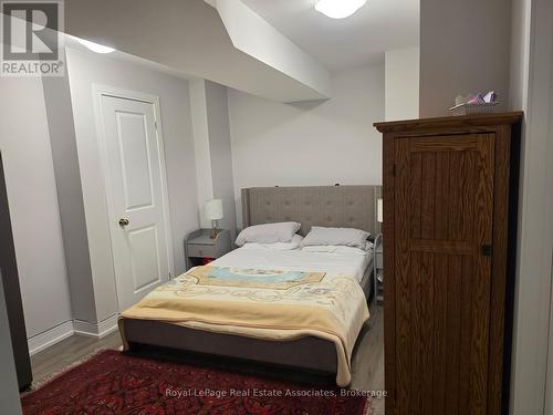 1241 Raspberry Terrace, Milton, ON - Indoor Photo Showing Bedroom