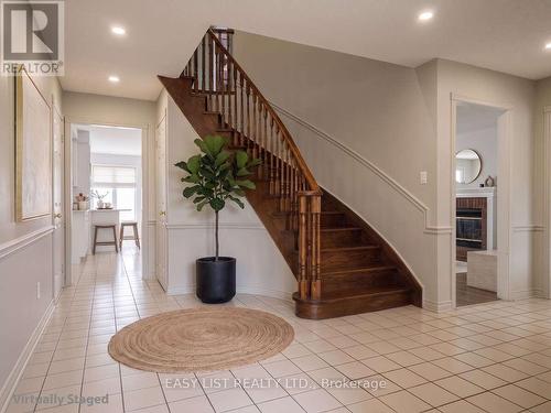 208 Anastasia Terrace, Mississauga, ON - Indoor Photo Showing Other Room