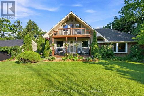 9 Valley Road, Cavan Monaghan, ON - Outdoor With Deck Patio Veranda