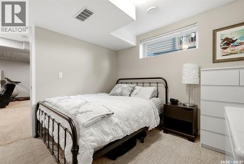 3326 Green Moss Lane, Regina, SK - Indoor Photo Showing Bedroom