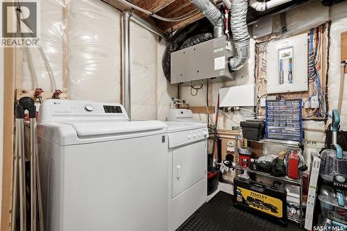 3326 Green Moss Lane, Regina, SK - Indoor Photo Showing Laundry Room