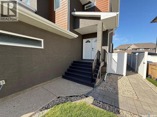 4142 A/B Green Olive Way E, Regina, SK 