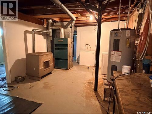 252 Railway Avenue, Forget, SK - Indoor Photo Showing Basement