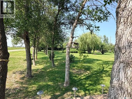 252 Railway Avenue, Forget, SK - Outdoor