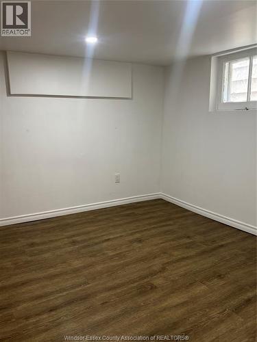 984 Ellrose, Windsor, ON - Indoor Photo Showing Other Room