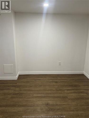 984 Ellrose, Windsor, ON - Indoor Photo Showing Other Room