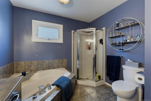 181 White Pine Rd, View Royal, BC 