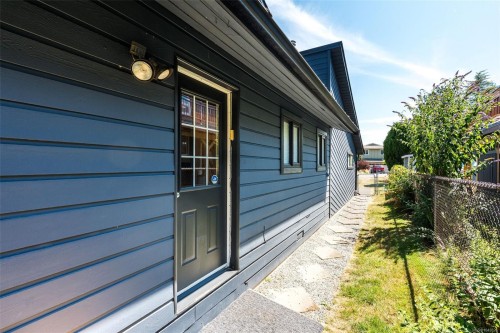 181 White Pine Rd, View Royal, BC 