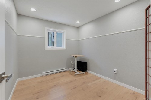 181 White Pine Rd, View Royal, BC 