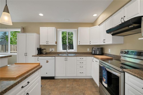 391 Niluht Rd, Campbell River, BC 