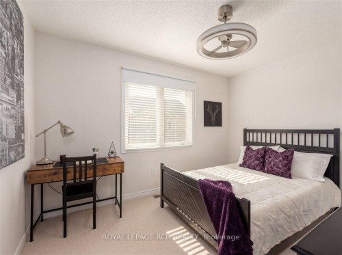 4 Gamble Drive, Ajax, ON - Indoor Photo Showing Bedroom