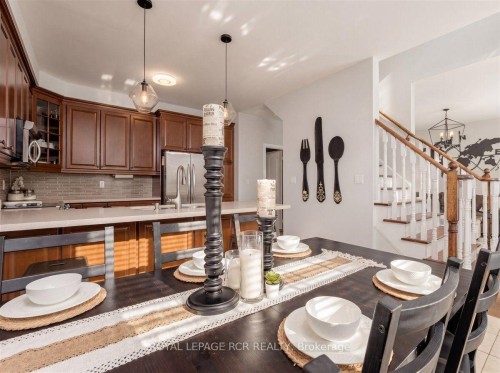 4 Gamble Drive, Ajax, ON - Indoor Photo Showing Dining Room