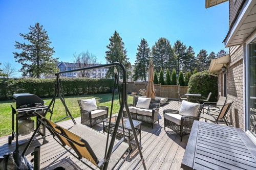 621 Tomahawk Crescent, Hamilton, ON - Outdoor With Deck Patio Veranda