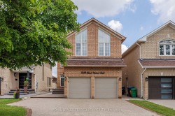 7339 Black Walnut Trail  Mississauga, ON L5N 7M3