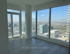 3202-7890 Jane Street  Vaughan, ON L4K 0K9