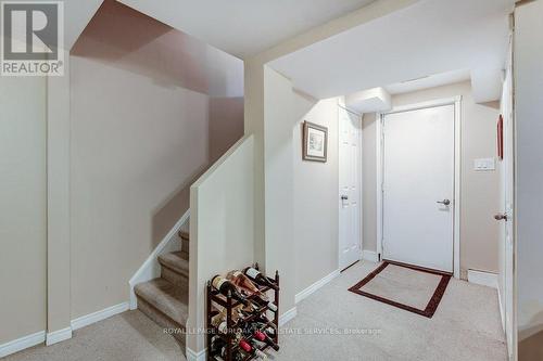 4 Edgewater Drive, Hamilton, ON - Indoor Photo Showing Other Room