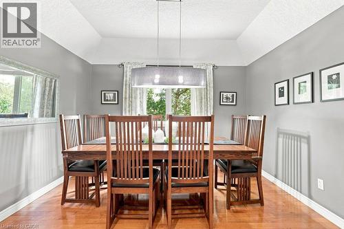 515 Birchleaf Walk, Waterloo, ON - Indoor Photo Showing Dining Room