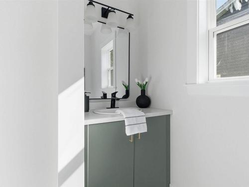 51 Pine Hill Drive, Elmsdale, NS - Indoor Photo Showing Bathroom