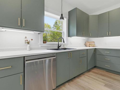 51 Pine Hill Drive, Elmsdale, NS - Indoor Photo Showing Kitchen With Double Sink With Upgraded Kitchen
