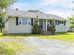 712 Old Sambro Road  Halifax, NS B3V 1A2