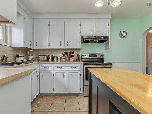 712 Old Sambro Road, Halifax, NS - Indoor Photo Showing Kitchen
