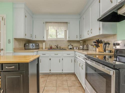 712 Old Sambro Road, Halifax, NS - Indoor Photo Showing Kitchen