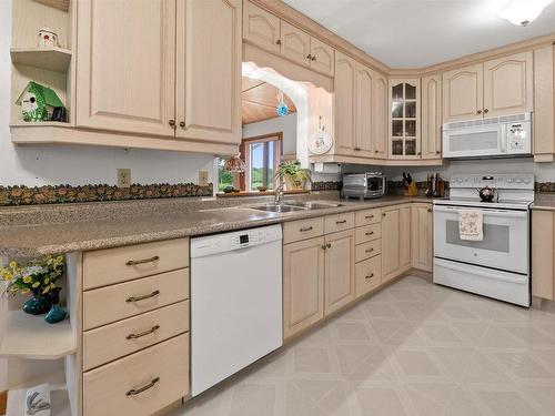 8801 Highway 224, Upper Musquodoboit, NS - Indoor Photo Showing Kitchen With Double Sink