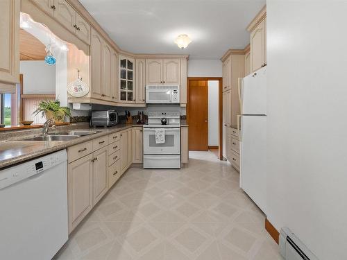 8801 Highway 224, Upper Musquodoboit, NS - Indoor Photo Showing Kitchen With Double Sink