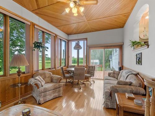 8801 Highway 224, Upper Musquodoboit, NS - Indoor Photo Showing Living Room