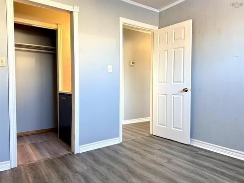 20 Dickey Street, Amherst, NS - Indoor Photo Showing Other Room