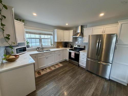 18 Crockett Court, Antigonish, NS - Indoor Photo Showing Kitchen With Double Sink