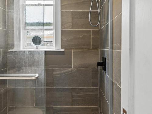 111 Beach Grove, Charlottetown, PE - Indoor Photo Showing Bathroom