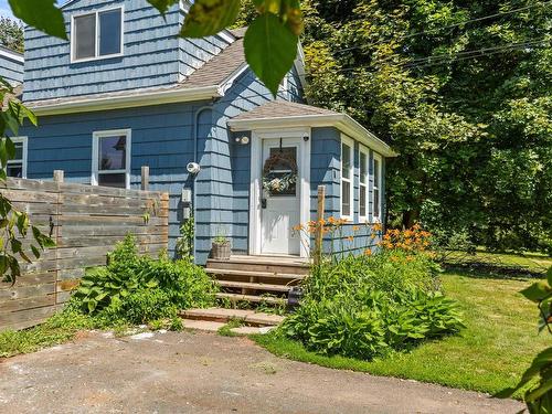 111 Beach Grove, Charlottetown, PE - Outdoor