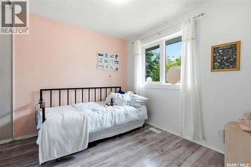 312 Ash Street, Outlook, SK - Indoor Photo Showing Bedroom