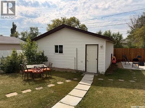 312 Ash Street, Outlook, SK - Outdoor