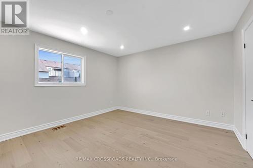 321 Sparrow Circle, Pickering, ON - Indoor Photo Showing Other Room