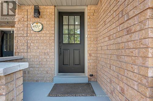 321 Sparrow Circle, Pickering, ON - Outdoor With Exterior