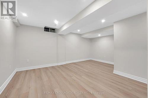 321 Sparrow Circle, Pickering, ON - Indoor