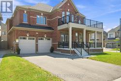 55 MARLENE JOHNSTON DRIVE  East Gwillimbury, ON L9N 0W8