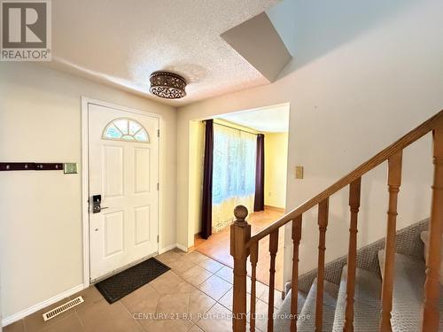 Come on in! - Upper - 29 Irwin Drive, Barrie, ON 