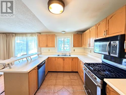 Stainless steel appliances - Upper - 29 Irwin Drive, Barrie, ON 