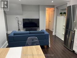 BSMT - 284 HICKORY CIRCLE Oakville, ON L6H 4V1